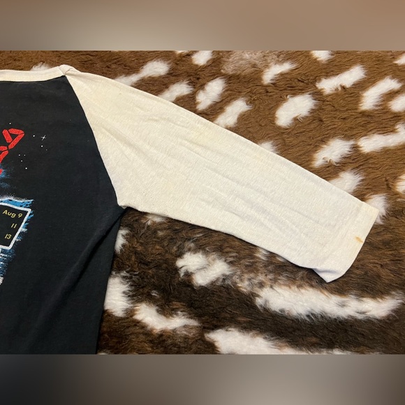 Rare HTF VTG Single Stitch The Police Band Concert Tour 80s Raglan T-shirt - Picture 9 of 16